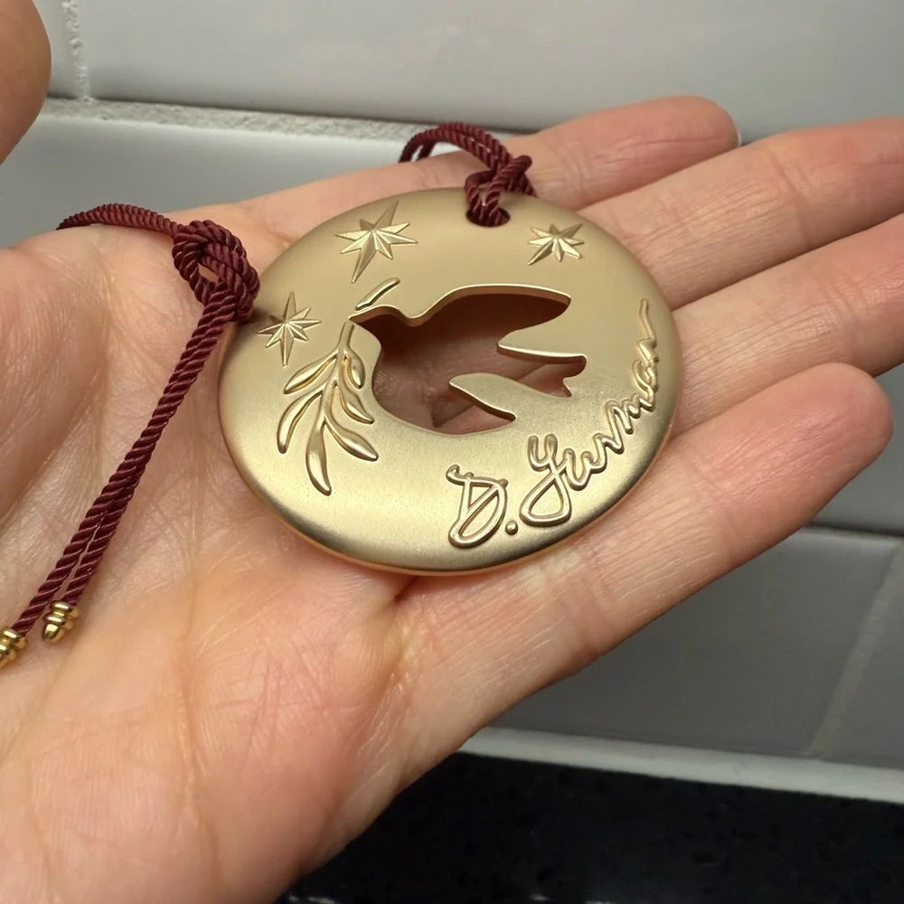 New David Yurman 2023‎ Dove Ornament 1.75”
